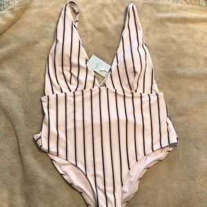 Cupshe one piece swimsuit